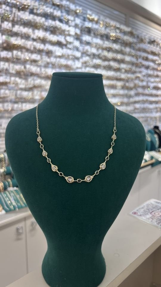 Yeşil Taşlı Kolye