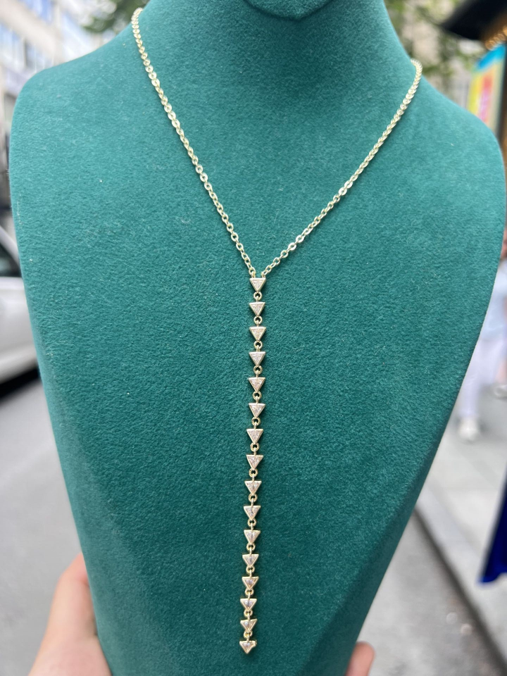 Gold Üçgen Taşlı Y Model Kolye
